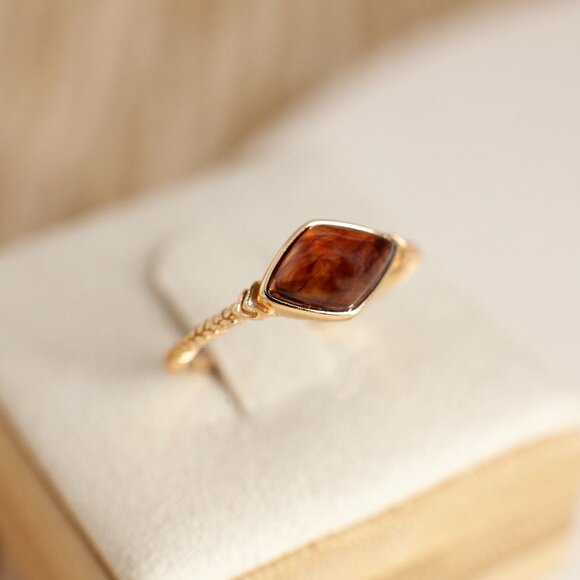 Natural Amber Gold Ring, Dainty Ring, Stacking Rings - Picture 1 of 11